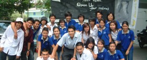การเรียนมหาลัยนั้นว่ายากแล้ว ในออฟฟิตที่ทำงานยิ่งกว่า 10 เท่า